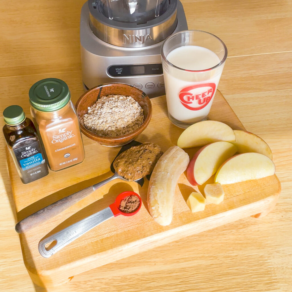 Ingredients used in an apple cider smoothie